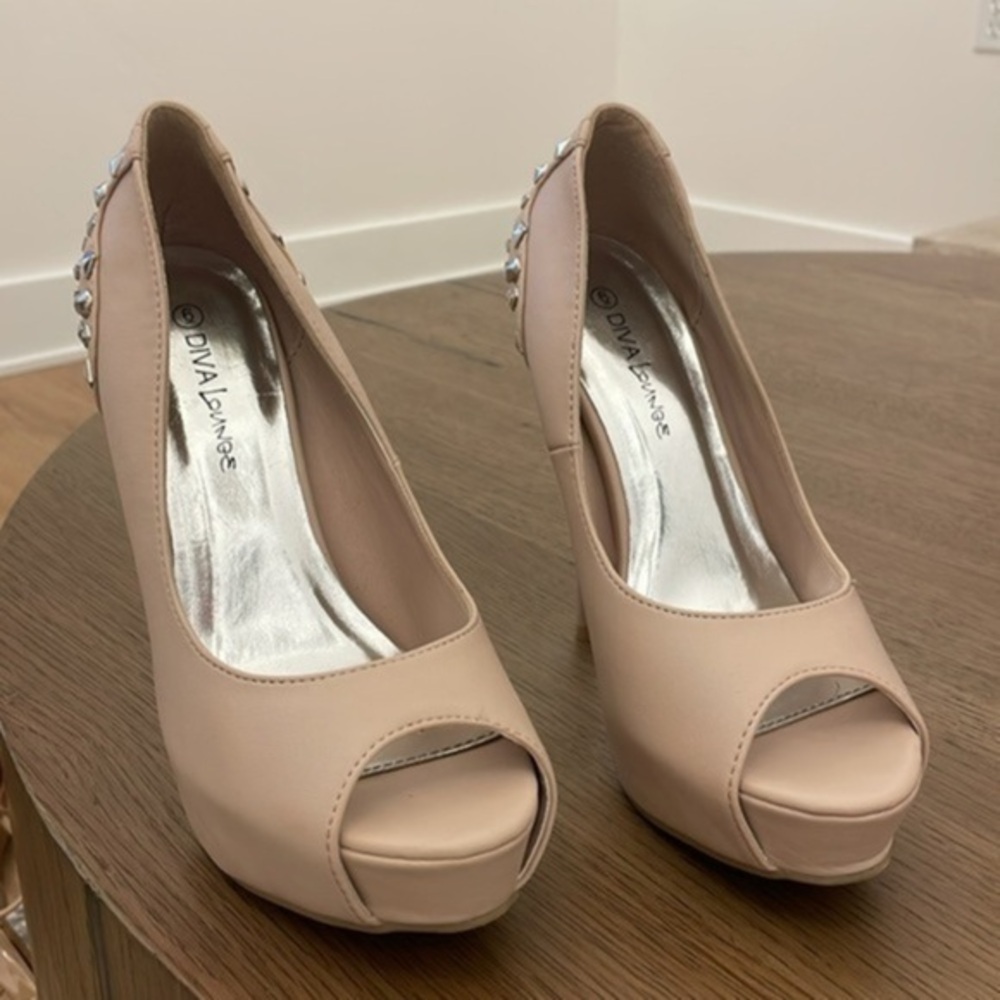 Diva Lounge Shoes